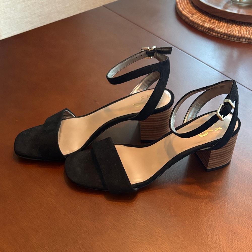 Mix No.6 Black Ankle Strap Heels